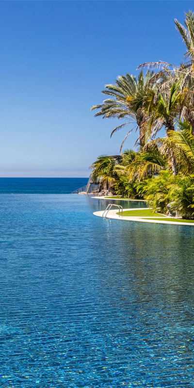  Vista general de la infinity pool del hotel Lopesan Costa Meloneras, Resort & Spa en Gran Canaria 